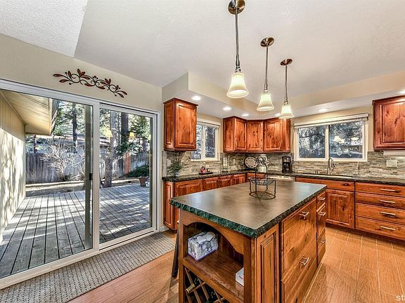5th image of 775 Jeffery St