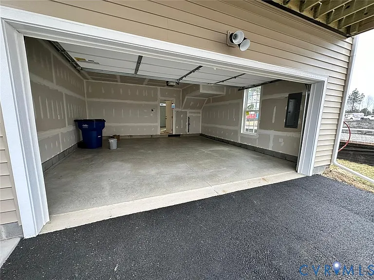 6984 Leire Ln — Photo 3