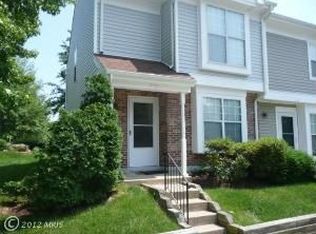 279 Sedgemoor Sq, Sterling, VA 20164