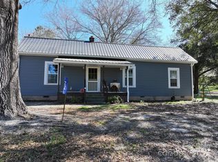 22 Treasure Rd, WADESBORO, NC 28170