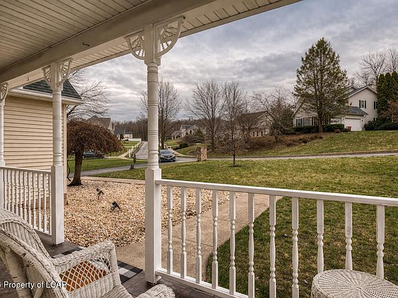 4th image of 112 Blackberry Ln