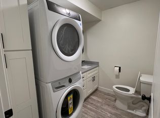 5808 Parker Rd E #C, Sumner, WA 98390