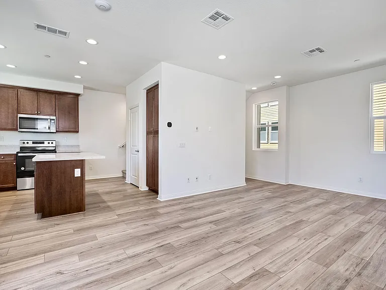295 Mission Villas Rd #3 — Photo 5