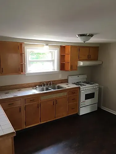 807 Benwood Ave Photo 1 807 Benwood Ave Photo 1