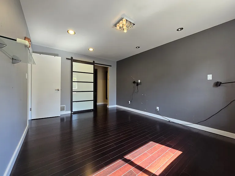146 154th Pl NE — Photo 15