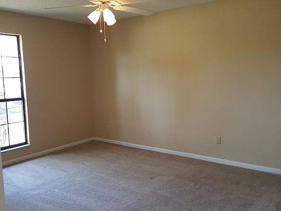 3rd image of 6353 W Tree Top Cir