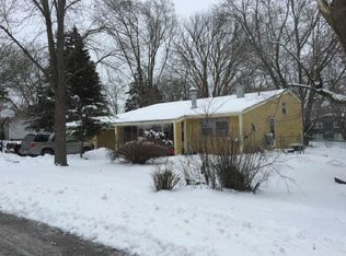 1405 Plainview Rd, Carpentersville, IL 60110