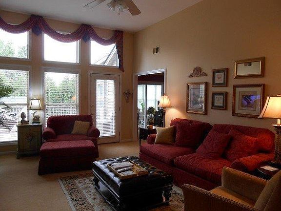 5th image of 2217 Kenwood Dr