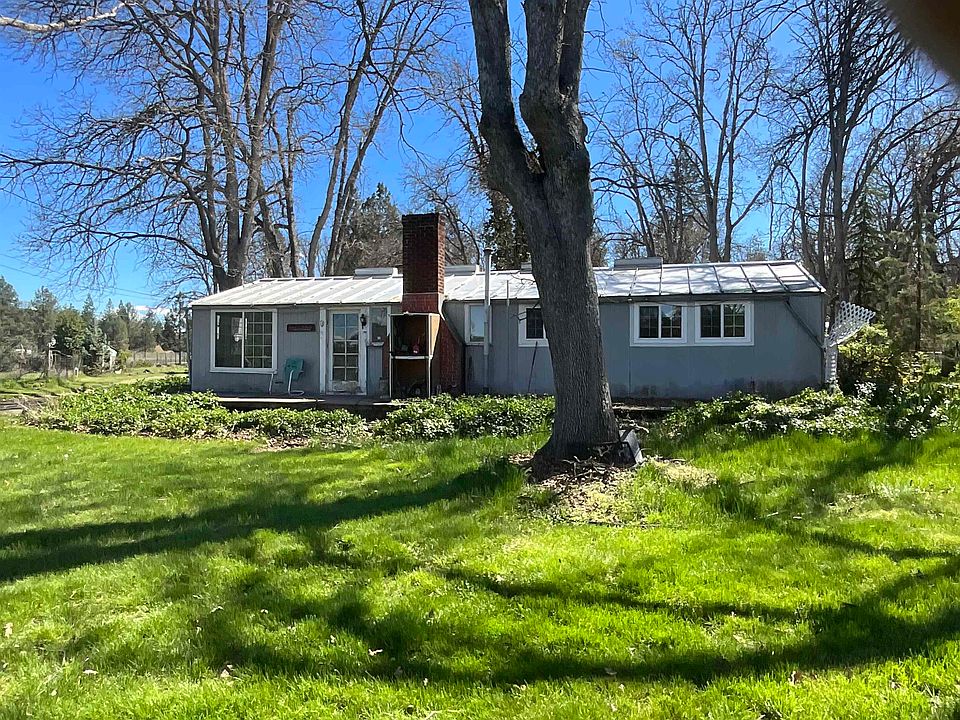1st image of 404 Dewitt Park Rd