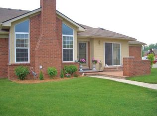 30620 Constance Ct, Chesterfield, MI 48051