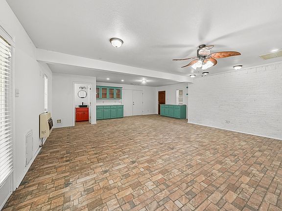 5th image of 113 Amanda Ln