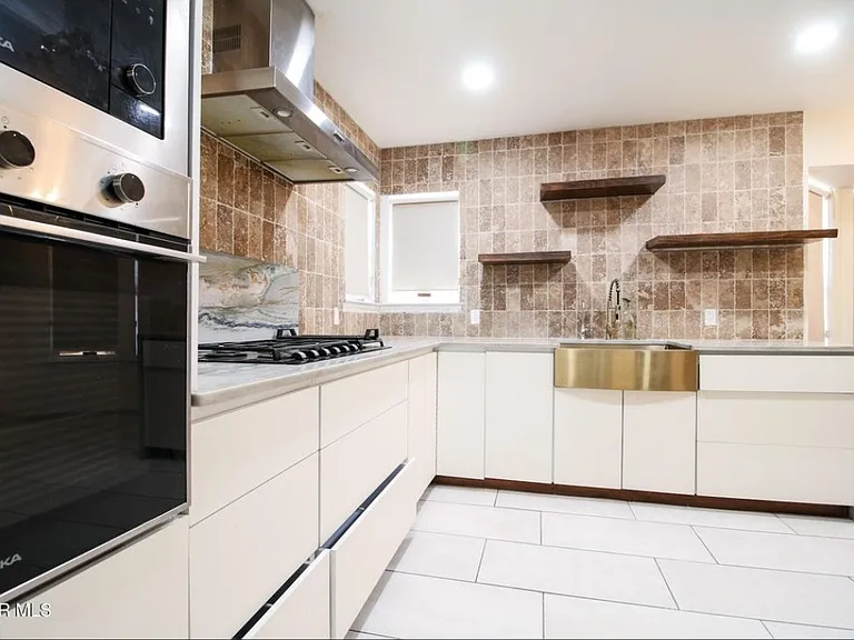 1465 Fito Hernandez St #1 — Photo 3