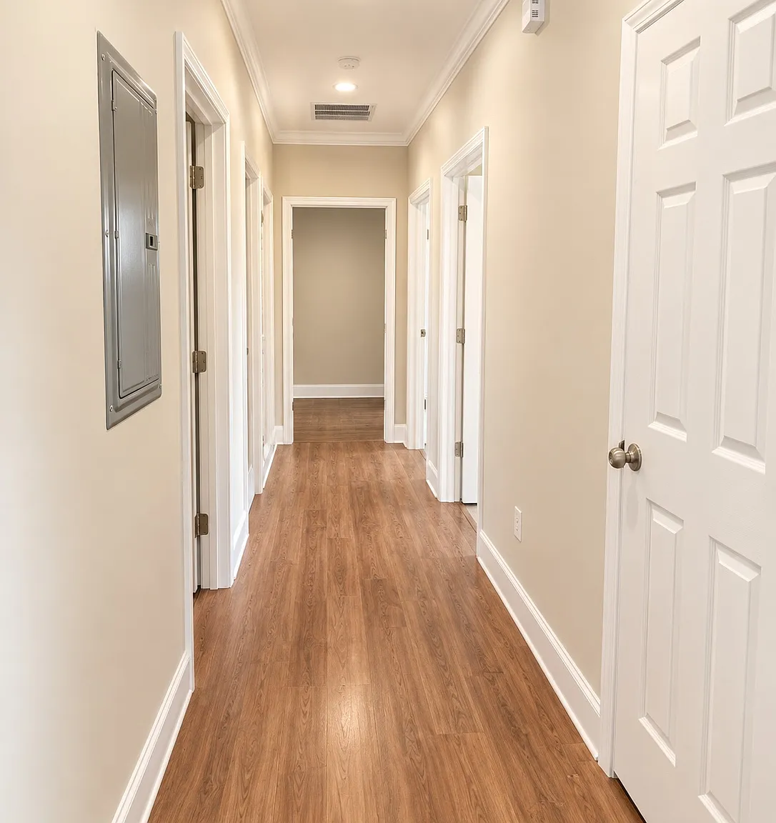 3 bed, 1050 sqft, $1,500 — Photo 3