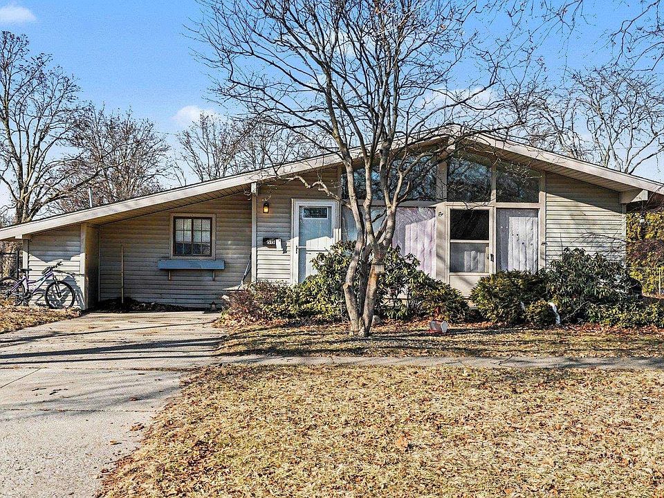 1st image of 515 Thomas St