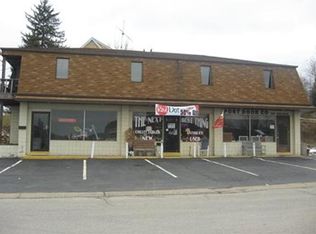 3033 Leechburg Rd, Lower Burrell, PA 15068