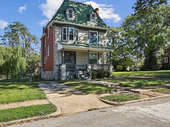 5615 Bartmer Ave, Saint Louis, MO 63112
