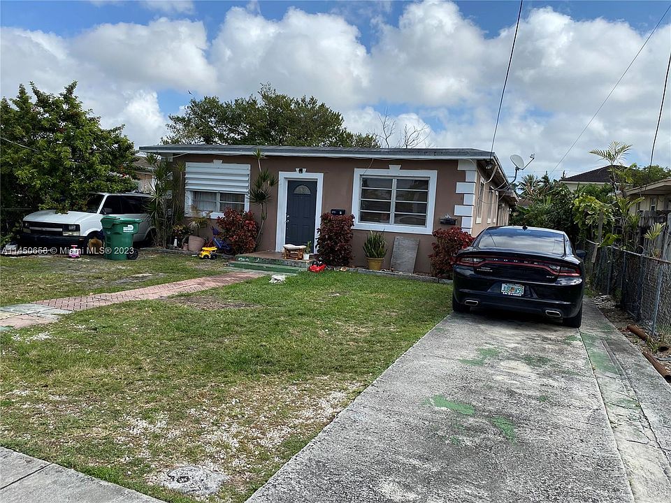 2nd image of 3849 SW 90th Ave