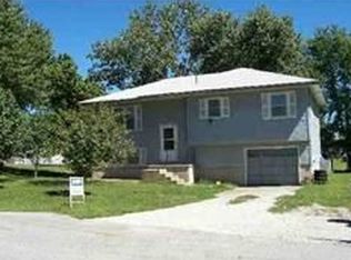 3609 Petree St, Sedalia, MO 65301