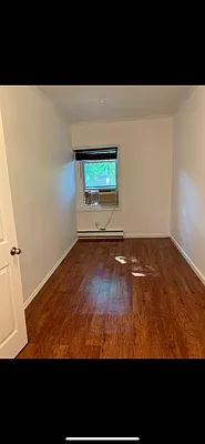 Rented by Voro, LLC | media 16