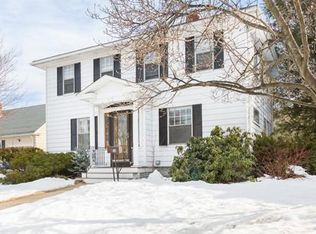 34 Kensington Ave, Haverhill, MA 01835