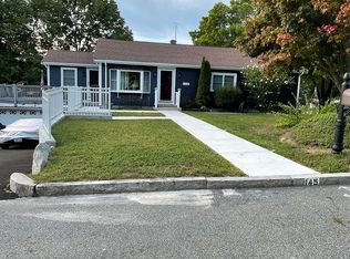 145 Star Ave, Woonsocket, RI 02895