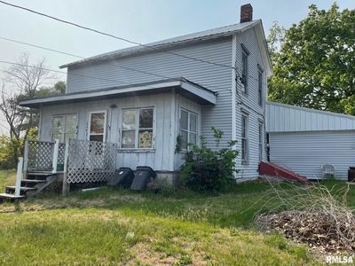 105 N 3rd St, Forest City, IL, 61532