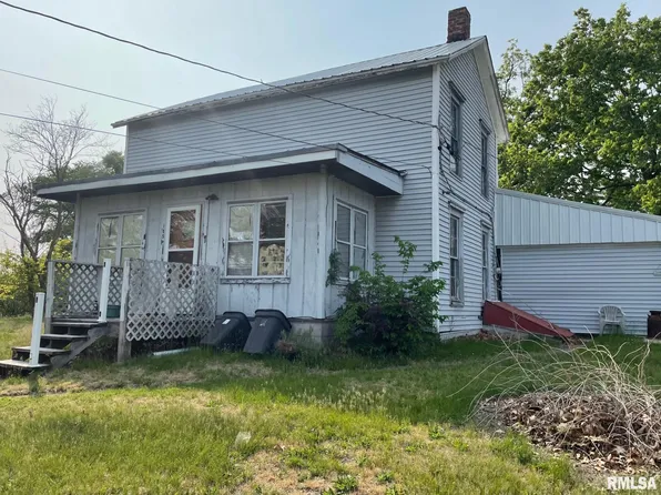105 N 3rd St, Forest City, IL 61532
