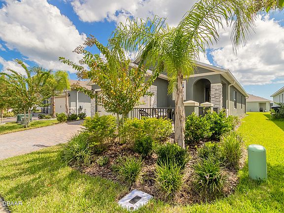 3rd image of 231 Caryota Ct