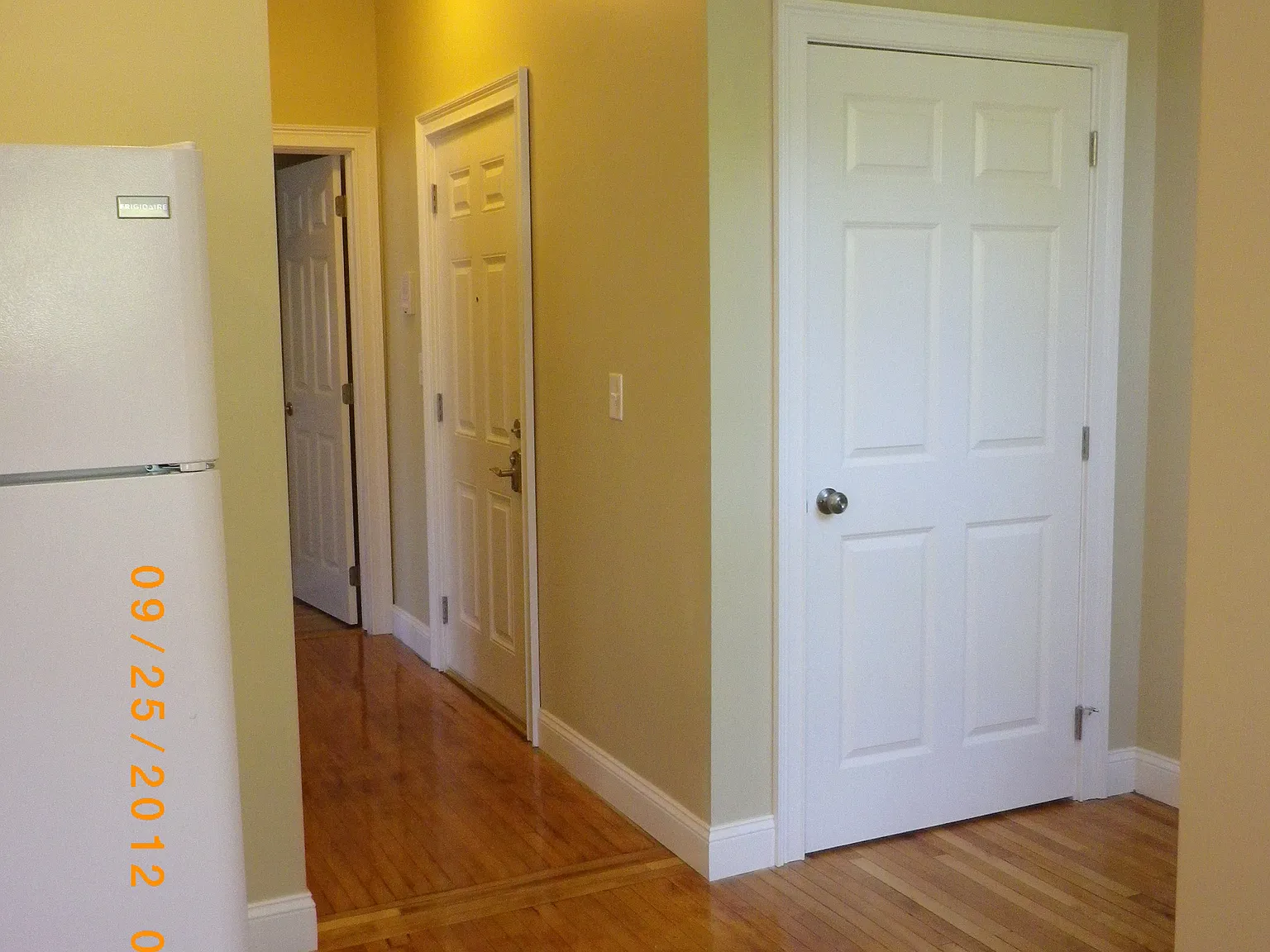 2 bed, 600 sqft, $1,450 — Photo 4