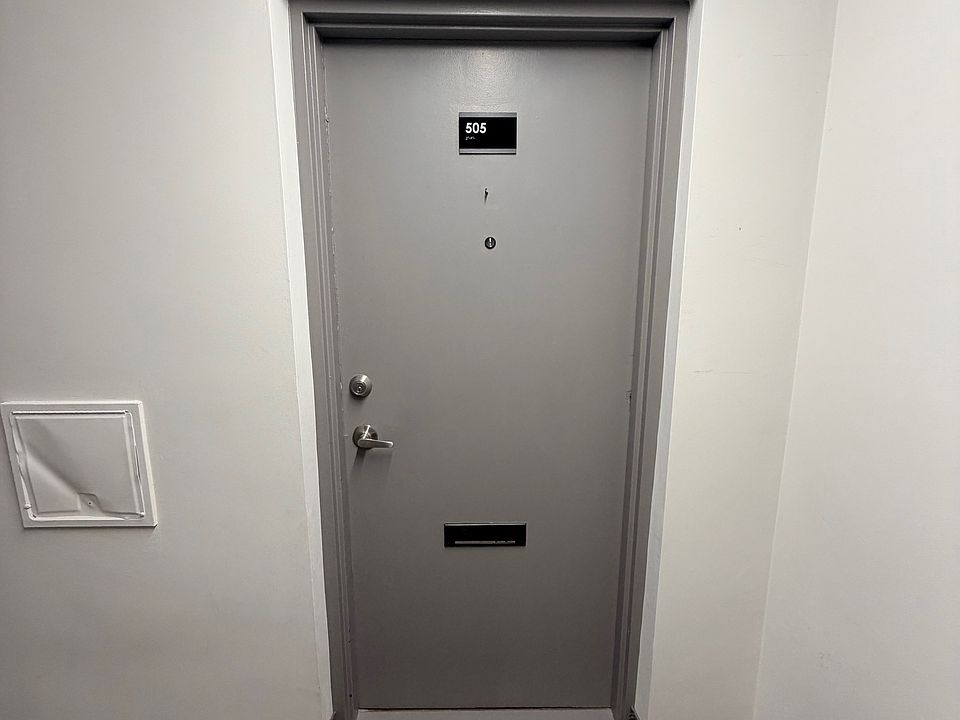1st image of 20 Bradmon Dr #505