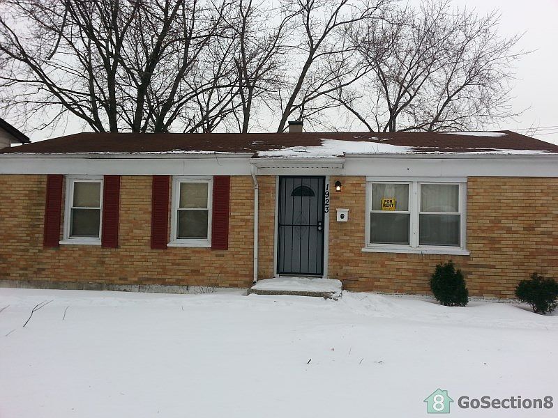 1923 215th Pl, Sauk Village, IL 60411 Zillow