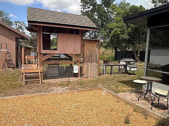 4th image of 268 Valencia Rd