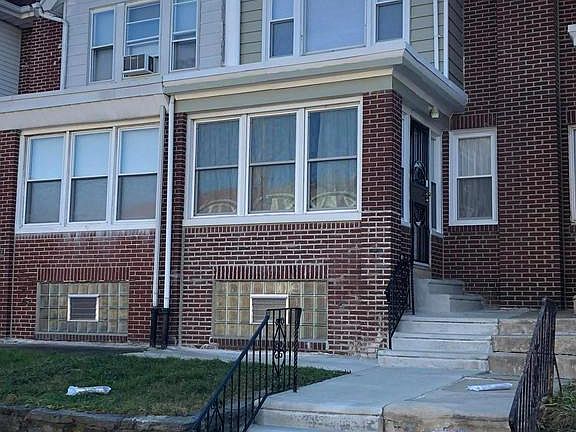 3rd image of 162 W Grange Ave