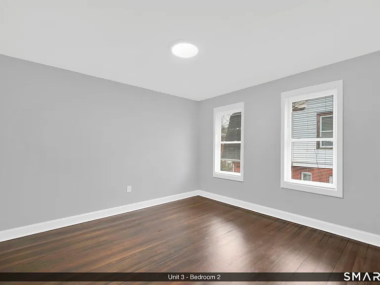 144 Madison St #3 — Photo 9