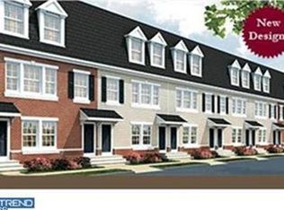 4459 Driftwood Dr, Philadelphia, PA 19129