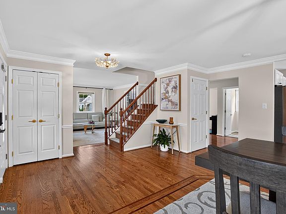 5th image of 13407 Brookfield Dr