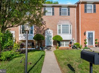 5 Stone Falls Ct, Baltimore, MD 21236