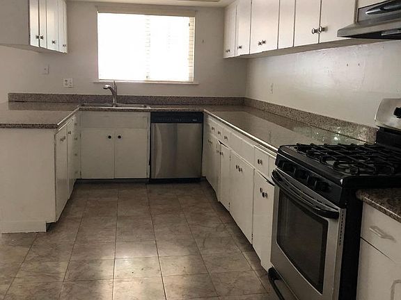 2nd image of 2286 Bluebell Ave