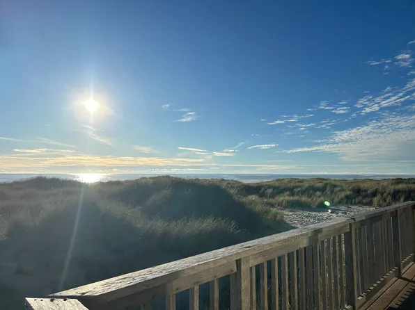 (undisclosed Address), Waldport, OR 97394