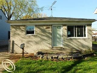 1st image of 2085 Hanford Ave