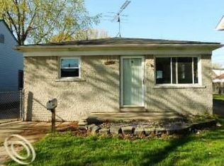 2085 Hanford Ave, Lincoln Park, MI 48146