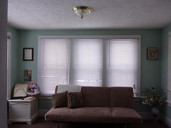 2nd image of 248 S Grand Ave