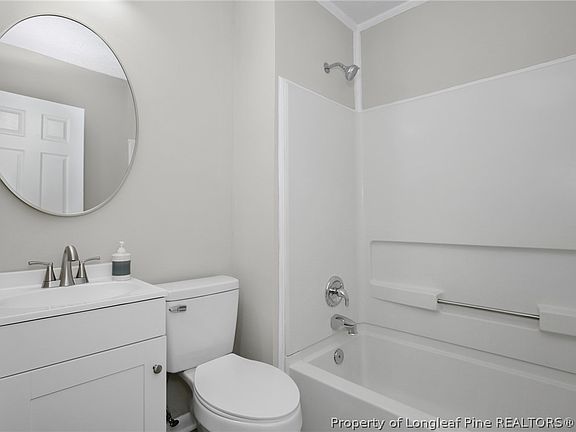 4th image of 306 Plum St