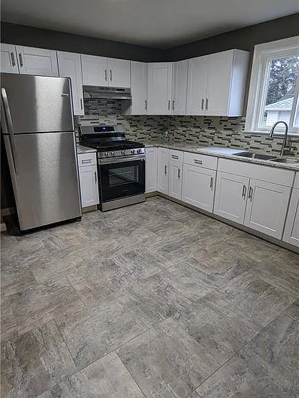 78 Kirkwood Dr — Photo 11