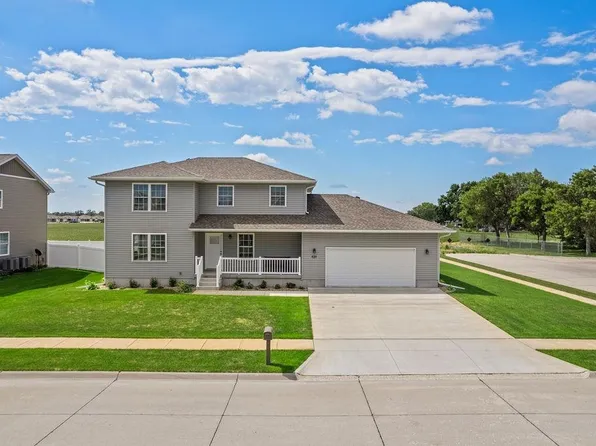 439 3rd St S, Columbus, NE 68601