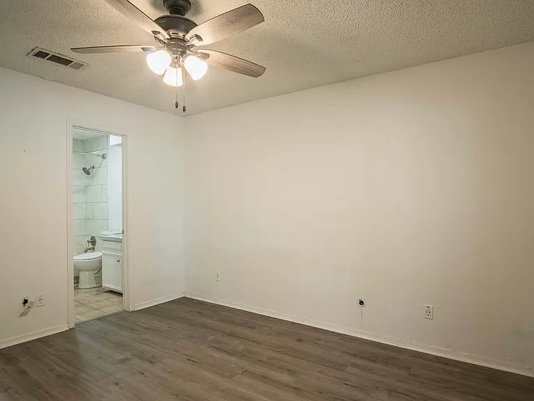 2722 Westchester Dr #2722 — Photo 9