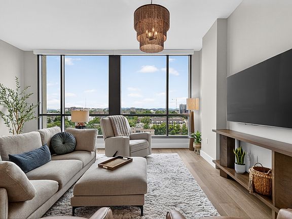 2nd image of 900 20th Ave S APT 1410