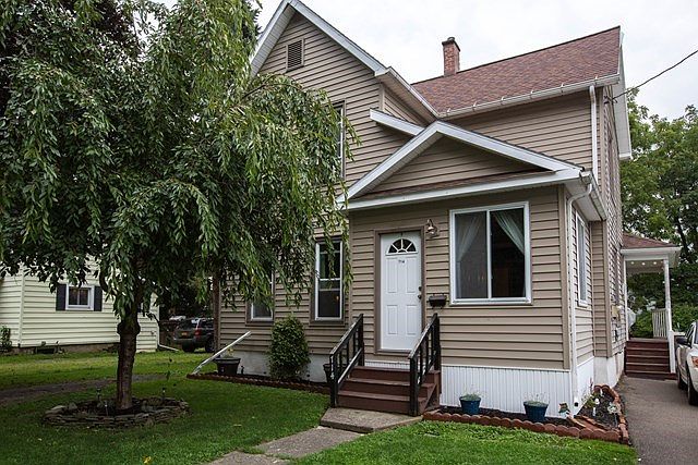 1st image of 714 Johnson St