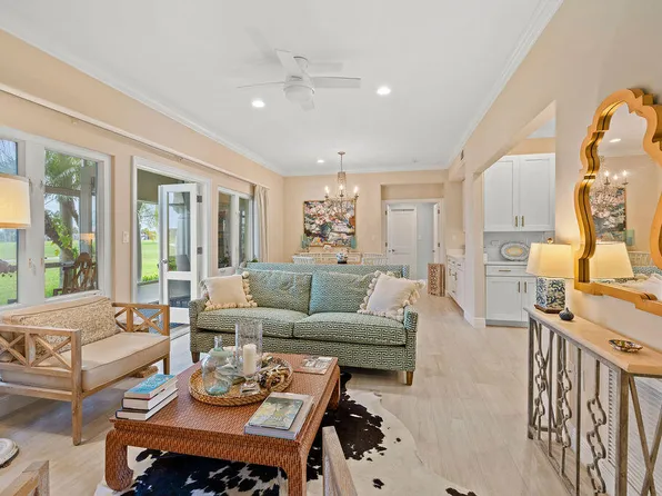 5025 Harmony Circle Circle #103, Vero Beach, FL 32967