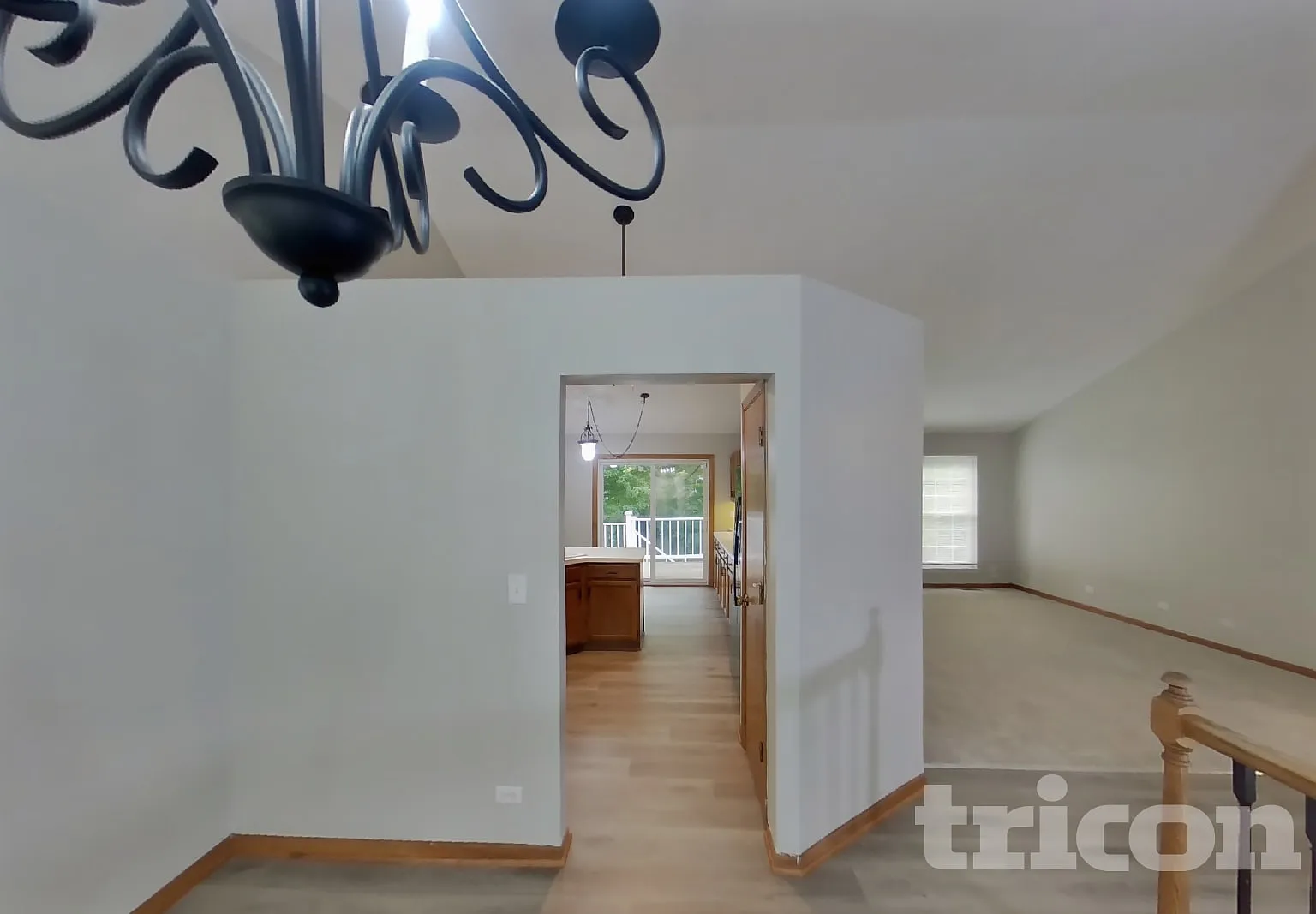 1652 Warrington Lane Crystal Lake IL — Photo 3